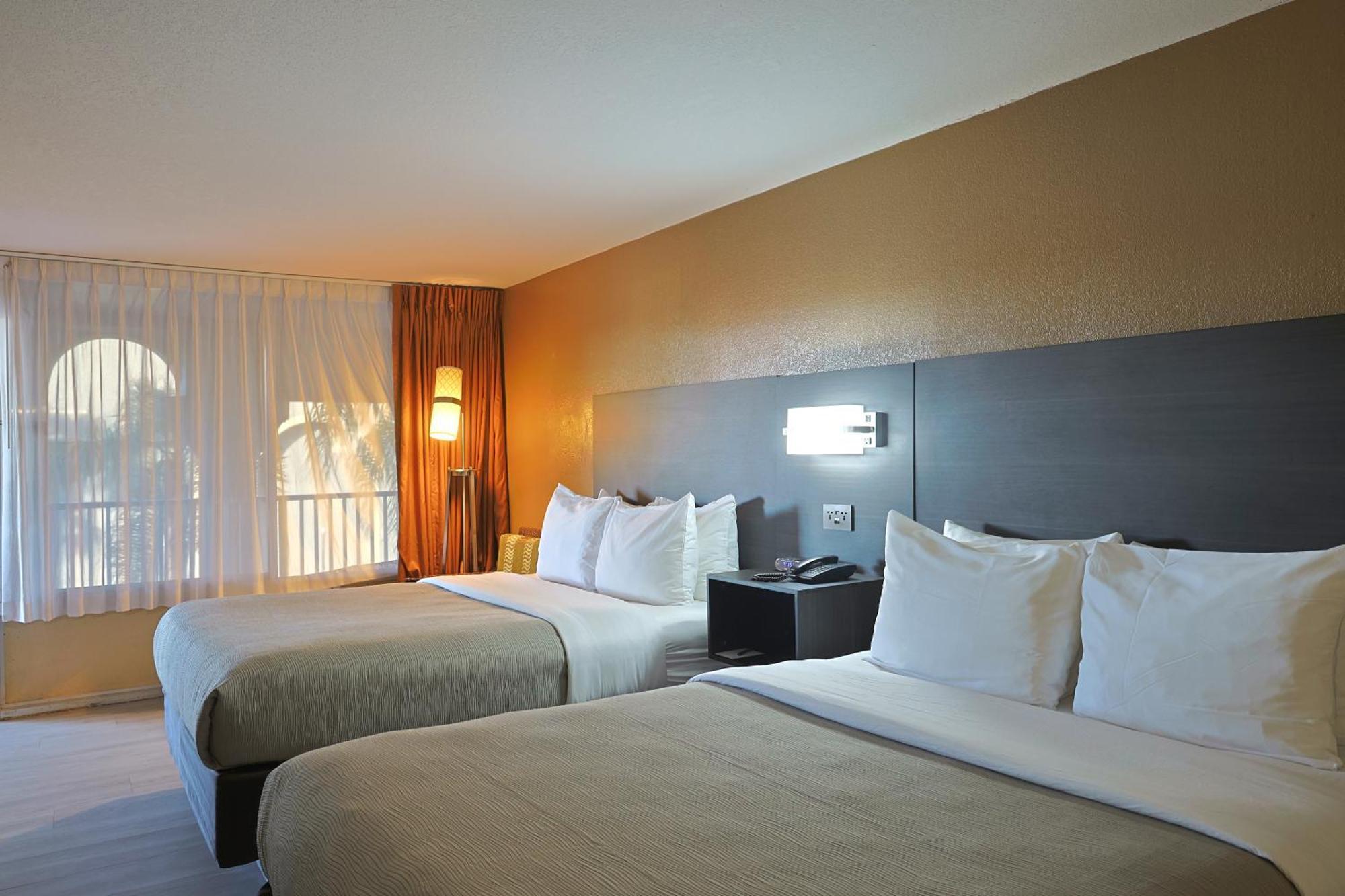טיטוסוויל Quality Inn Kennedy Space Center מראה חיצוני תמונה