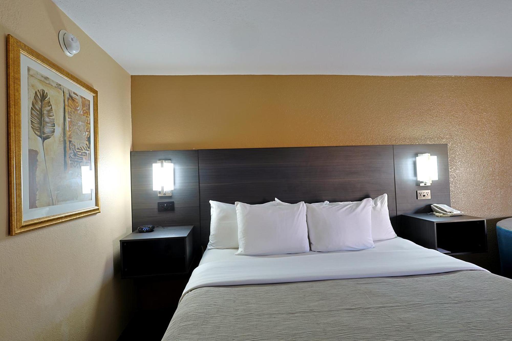 טיטוסוויל Quality Inn Kennedy Space Center מראה חיצוני תמונה